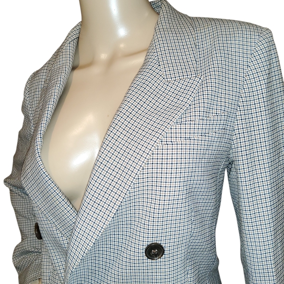 Aritzia, Babaton Samuel Blazer, Size 6. - Picture 5 of 12
